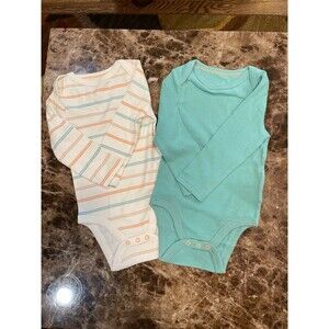 Brand new baby bodysuit set of two